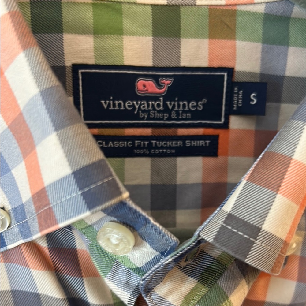 Vineyard Vines Orange and Green Casual Button Down Shirt - Picture 2 of 5